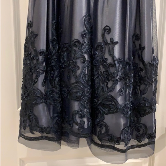 Navy Dress, cocktail, beautiful! Worn ONCE! 💃🏼 - Picture 2 of 5